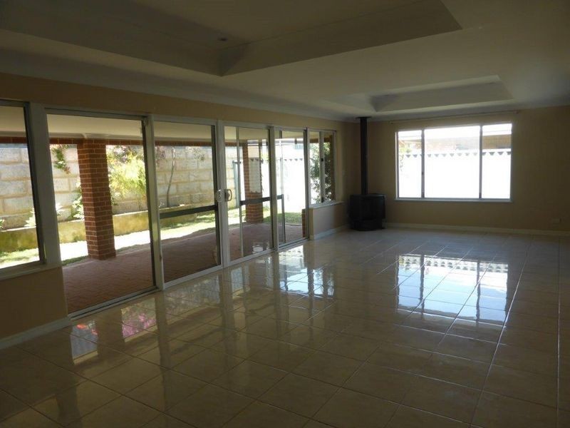36 Clearwater  Way, Singleton WA 6175