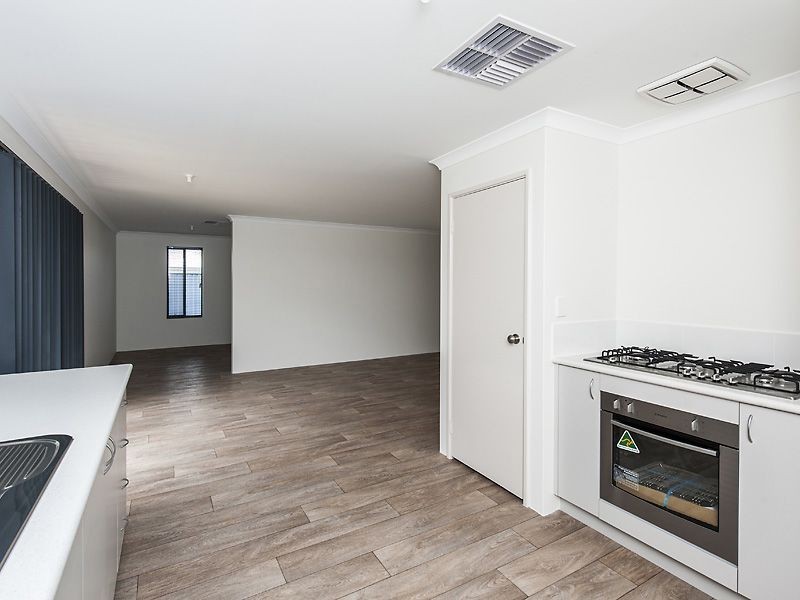 7 Spinifex Road, Baldivis WA 6171