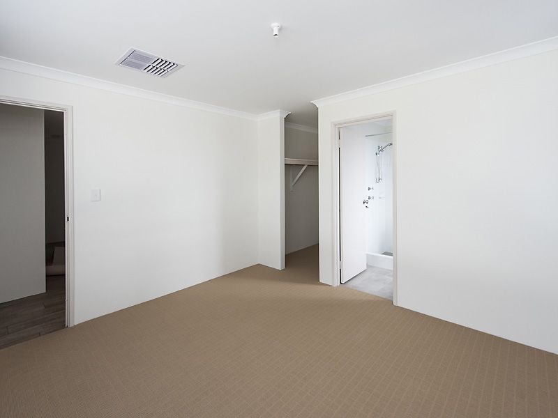 7 Spinifex Road, Baldivis WA 6171