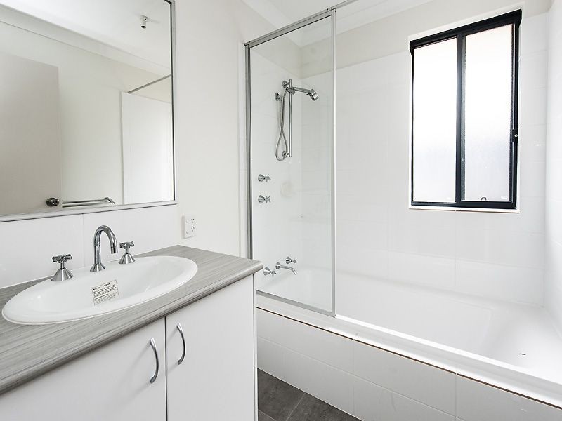 7 Spinifex Road, Baldivis WA 6171