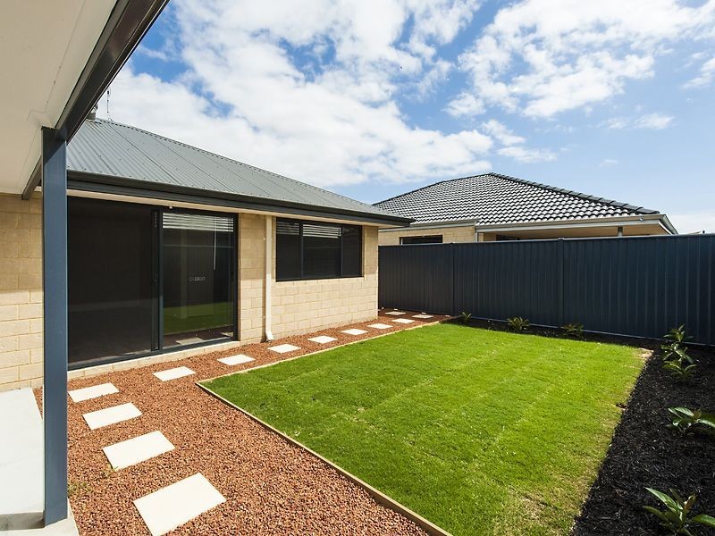 7 Spinifex Road, Baldivis WA 6171