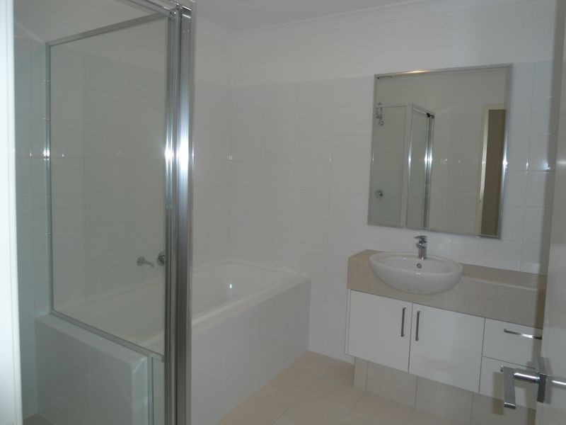 2/1 Ballys Turn, Baldivis WA 6171