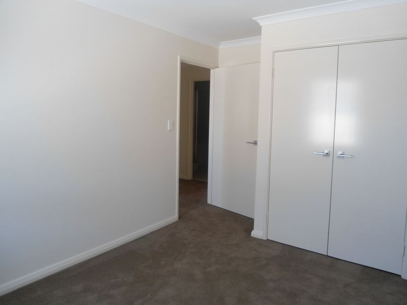 2/1 Ballys Turn, Baldivis WA 6171