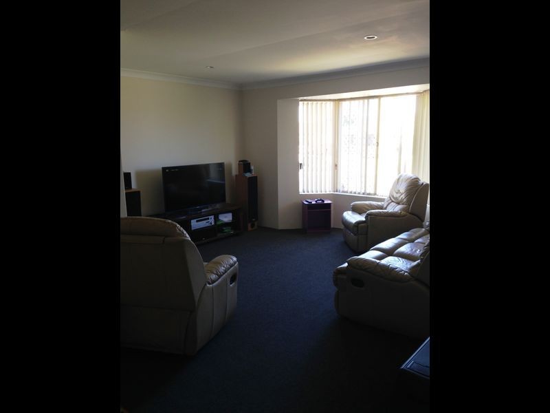 13 Andros Road, Safety Bay WA 6169