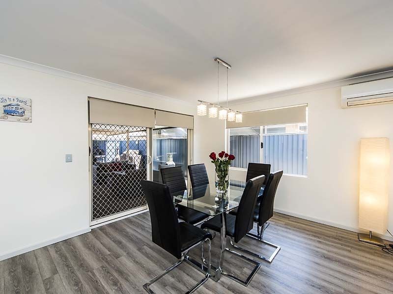 8 Mckail way, Baldivis WA 6171