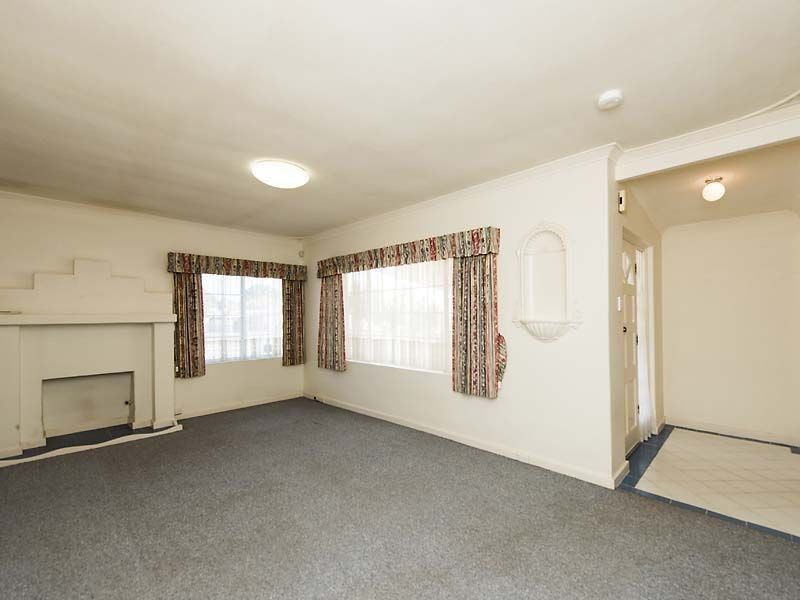 36 Langley Street, Rockingham WA 6168