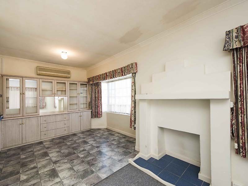 36 Langley Street, Rockingham WA 6168