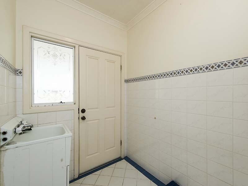 36 Langley Street, Rockingham WA 6168