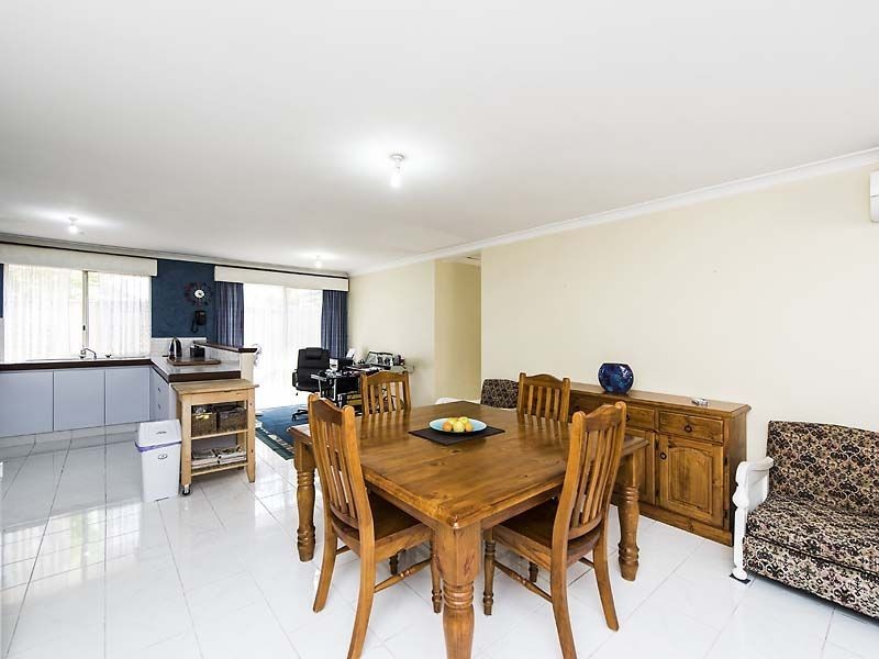 3 Elysee Court, Port Kennedy WA 6172