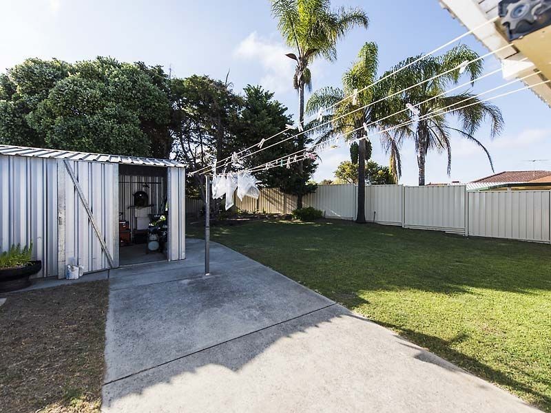 3 Elysee Court, Port Kennedy WA 6172