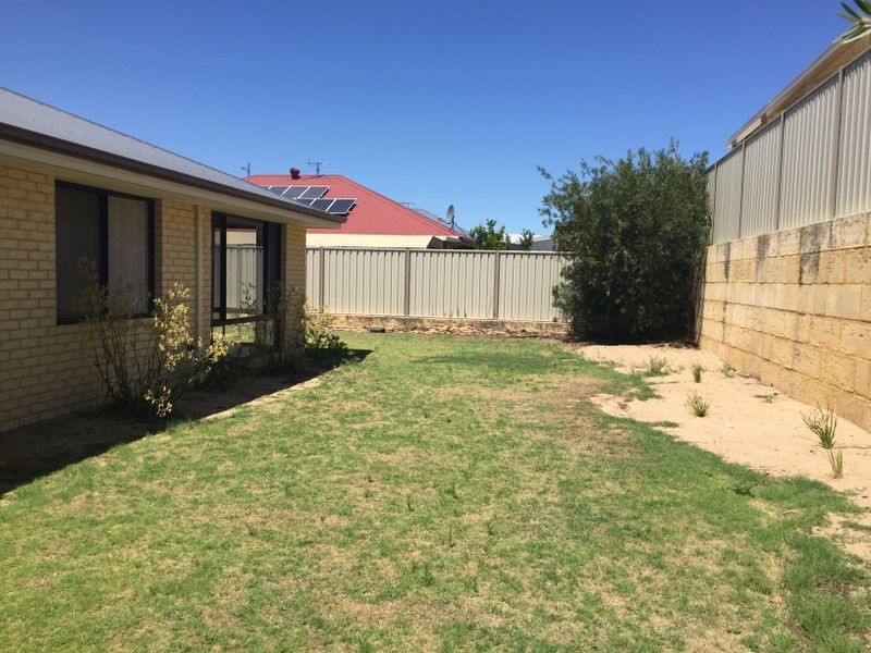 99 Forty Road, Secret Harbour WA 6173