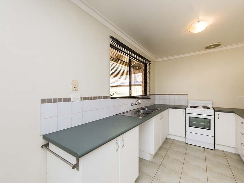 24 Park Drive, Cooloongup WA 6168
