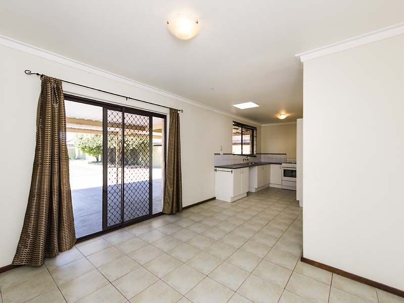 24 Park Drive, Cooloongup WA 6168