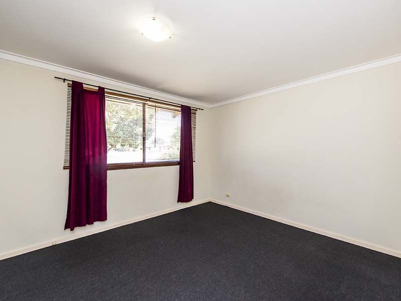 24 Park Drive, Cooloongup WA 6168
