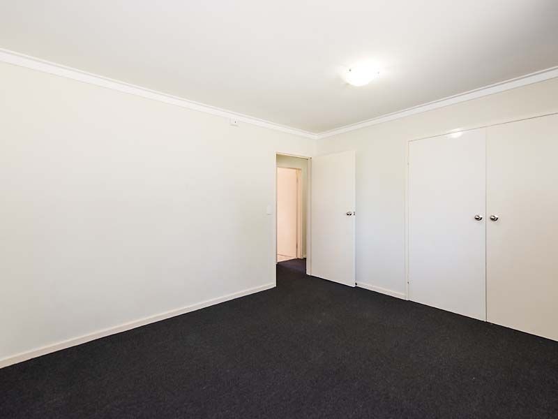 24 Park Drive, Cooloongup WA 6168
