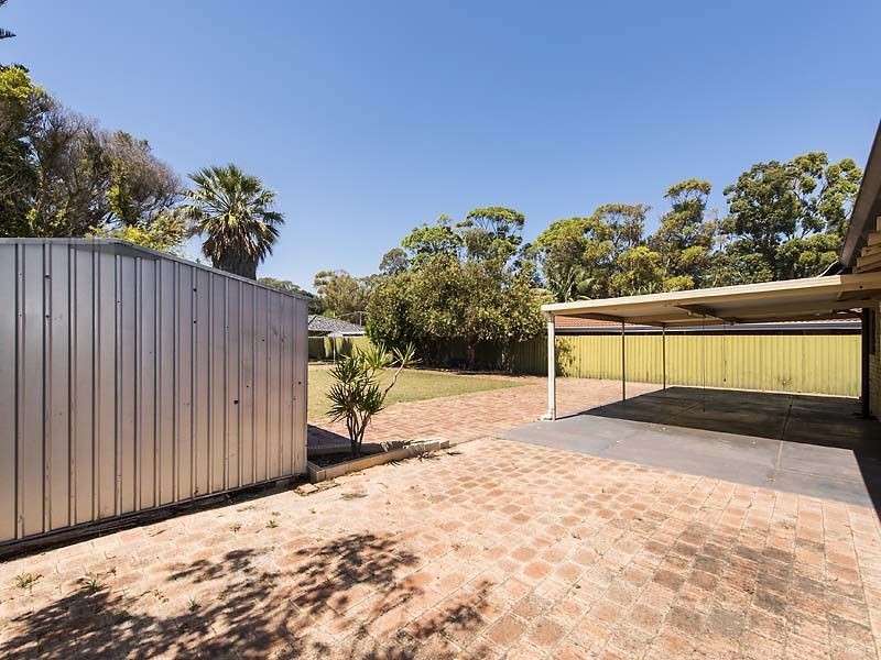24 Park Drive, Cooloongup WA 6168