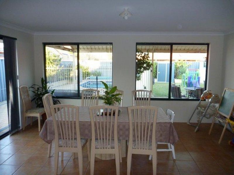 8 Pulsano Mews, Secret Harbour WA 6173