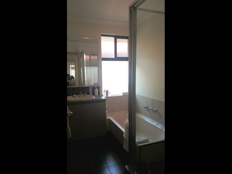 21 Knutsford Crescent, Port Kennedy WA 6172