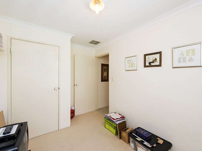 12 Sheathbill Court, Safety Bay WA 6169