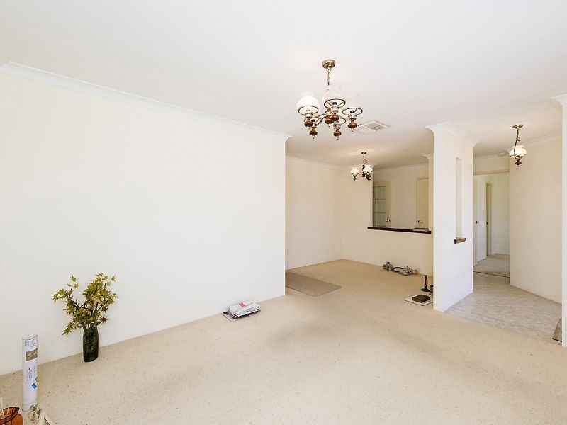 12 Sheathbill Court, Safety Bay WA 6169