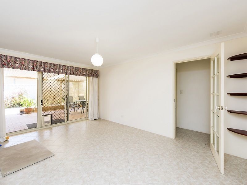 12 Sheathbill Court, Safety Bay WA 6169