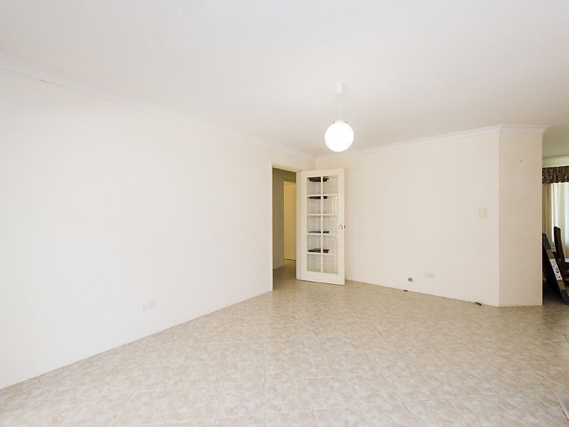 12 Sheathbill Court, Safety Bay WA 6169