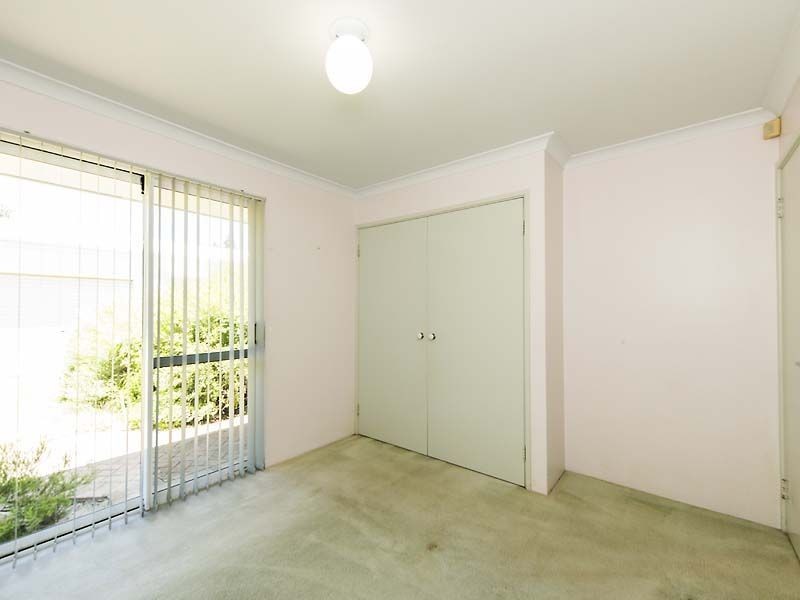 129 Penguin Road, Safety Bay WA 6169