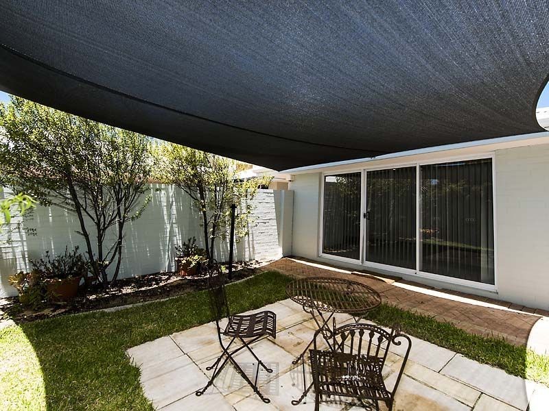 129 Penguin Road, Safety Bay WA 6169