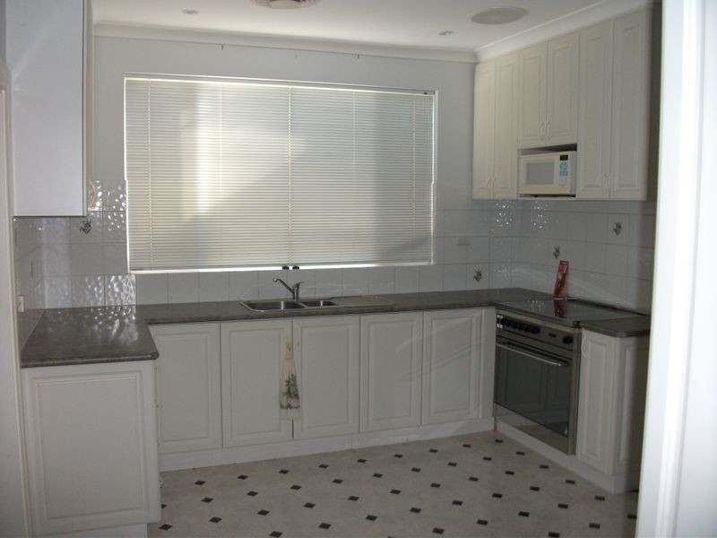 112 Lewington Street, Rockingham WA 6168