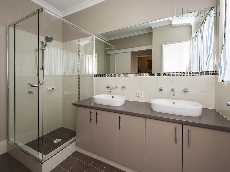 3 Savona Brace, Secret Harbour WA 6173