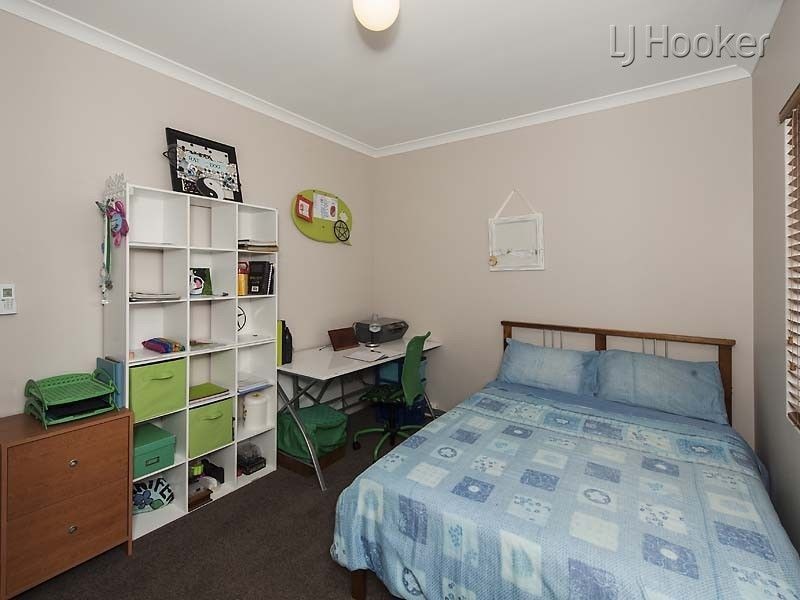 3 Savona Brace, Secret Harbour WA 6173