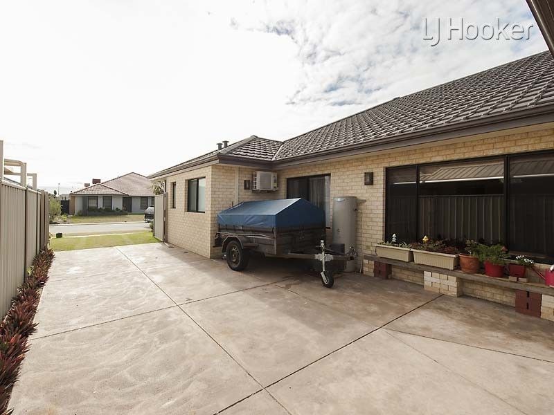 3 Savona Brace, Secret Harbour WA 6173