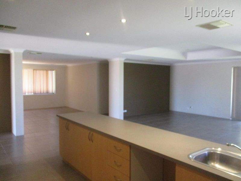 38 Ridge Boulevard, Baldivis WA 6171