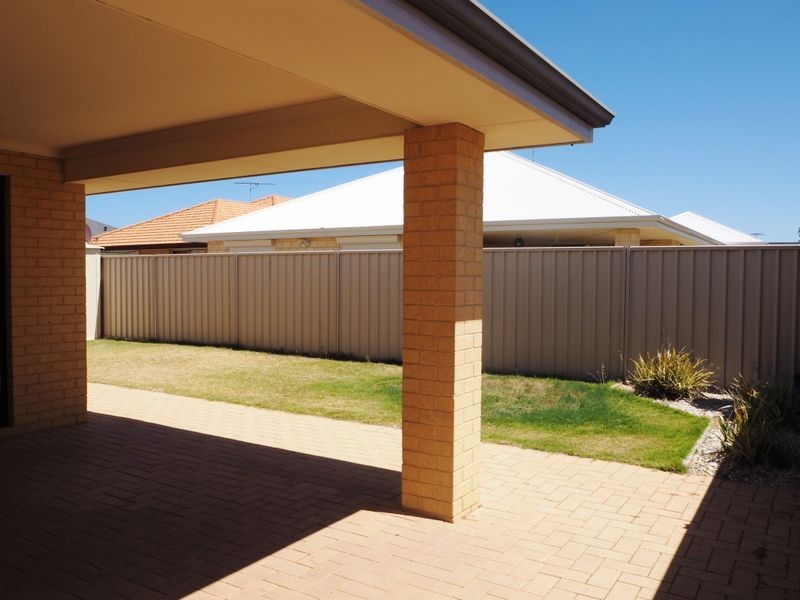 50 Kumarina Drive, Secret Harbour WA 6173