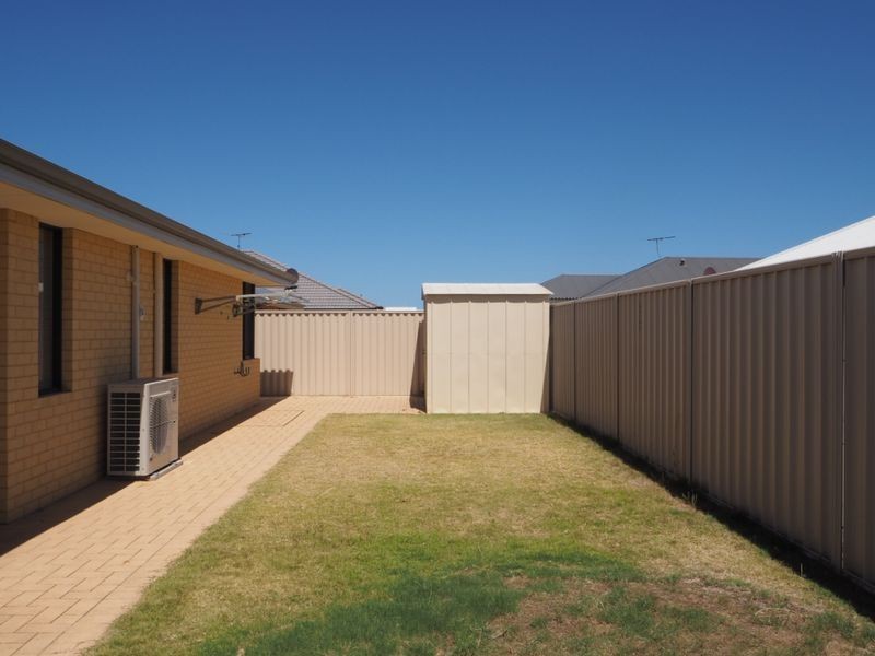 50 Kumarina Drive, Secret Harbour WA 6173