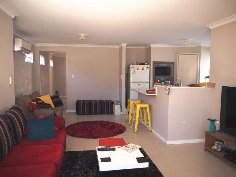 1/5 Crusoe Link, Secret Harbour WA 6173