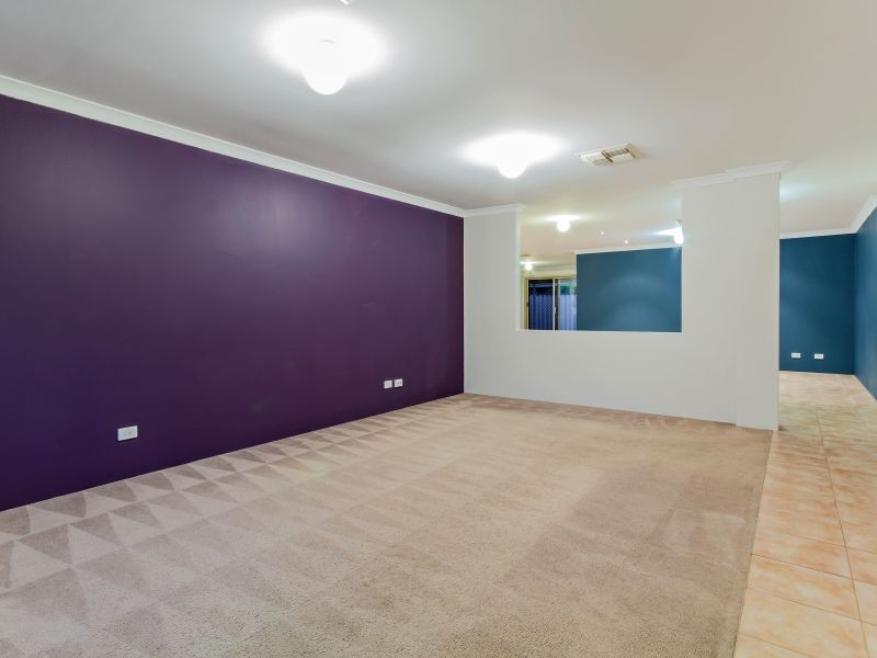 24 Bopeechee Way, Port Kennedy WA 6172