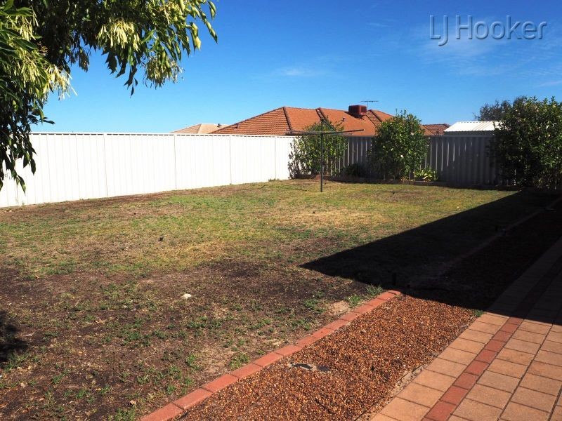 76 Endeavour Drive, Port Kennedy WA 6172