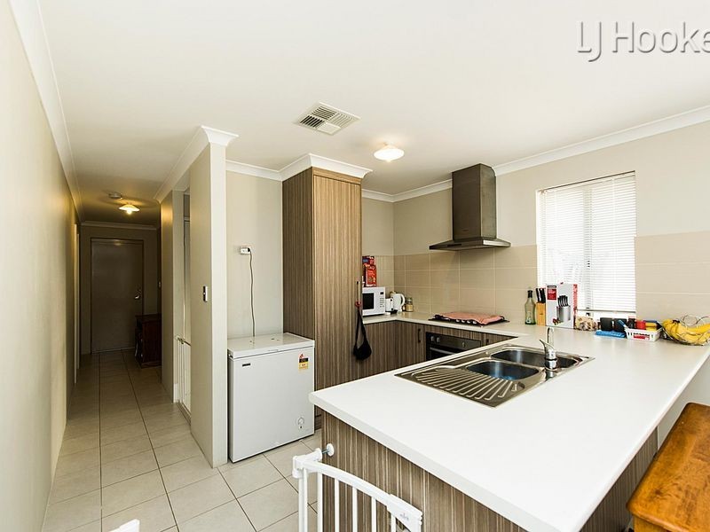 11b Coodanup drive, Dudley Park WA 6210