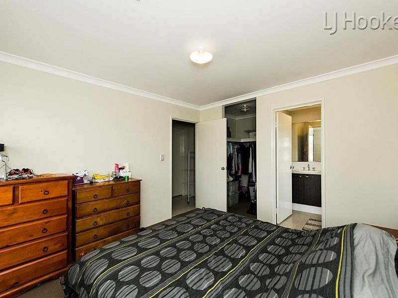 11b Coodanup drive, Dudley Park WA 6210