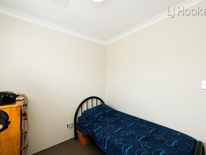 11b Coodanup drive, Dudley Park WA 6210