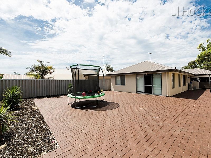11b Coodanup drive, Dudley Park WA 6210