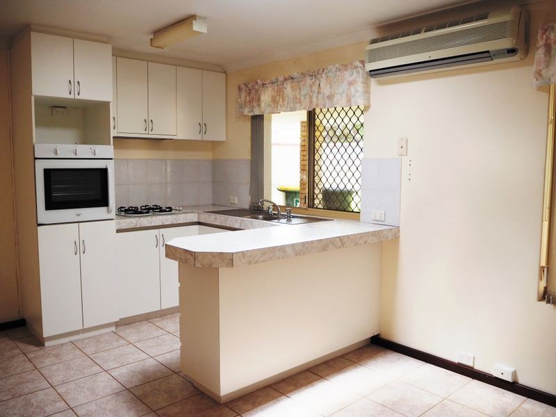 4 Tenella Mews, Warnbro WA 6169