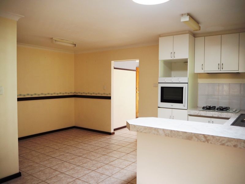 4 Tenella Mews, Warnbro WA 6169