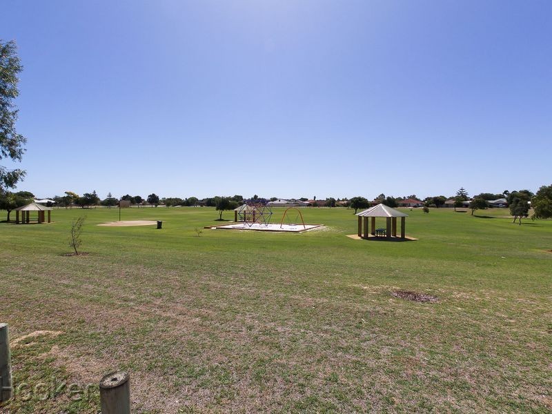 22 Harding Close, Waikiki WA 6169