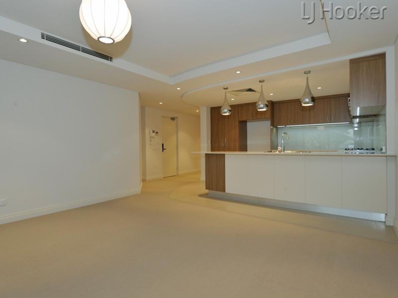 6/3 Rockingham Beach Road, Rockingham WA 6168