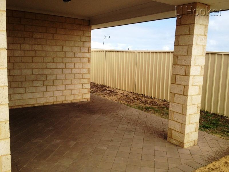 41 Seashells Crescent, Singleton WA 6175