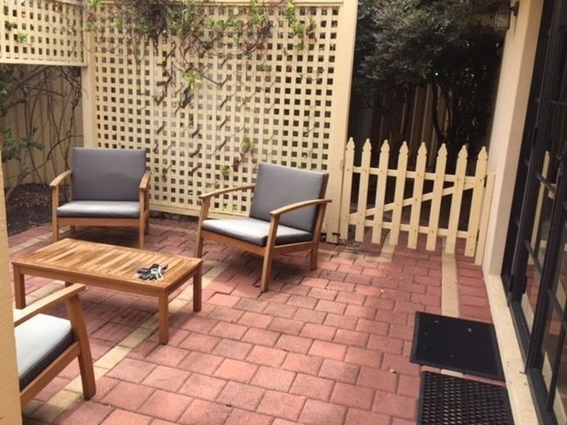 6 Anzio Court, Secret Harbour WA 6173