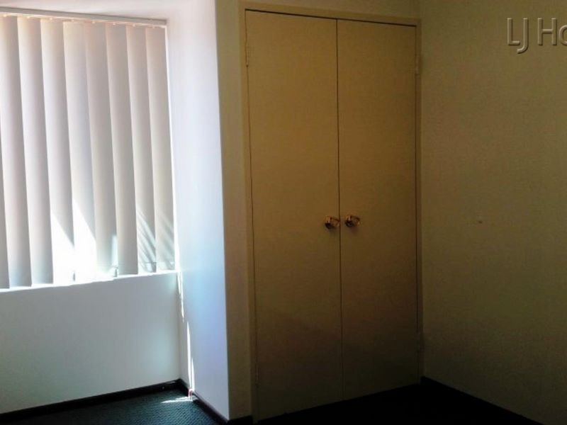 8 Moresby Grove, Rockingham WA 6168