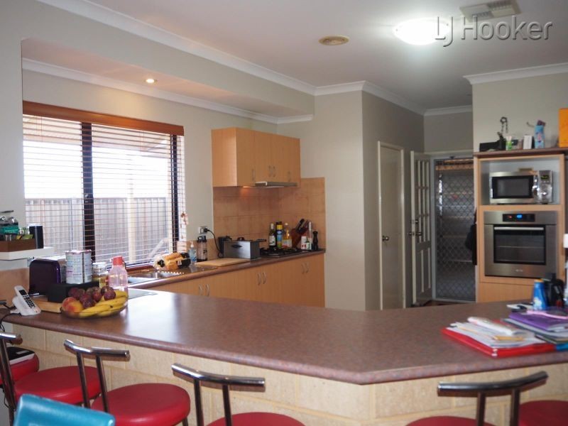 24 Ridge Boulevard, Baldivis WA 6171